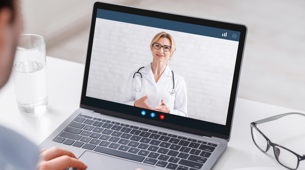 Recording of a doctor speaking on a laptop.